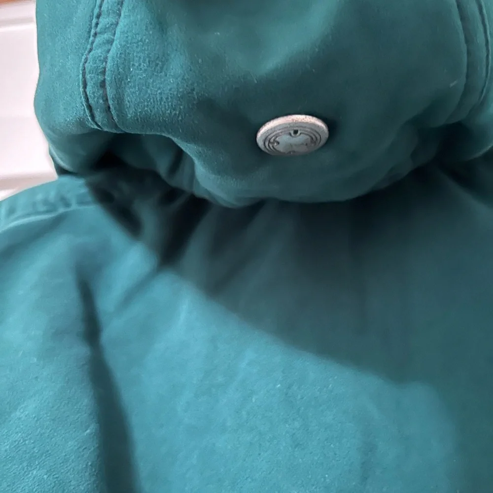 Nils Puffer Jacket with hood and belt - Picture 9 of 9